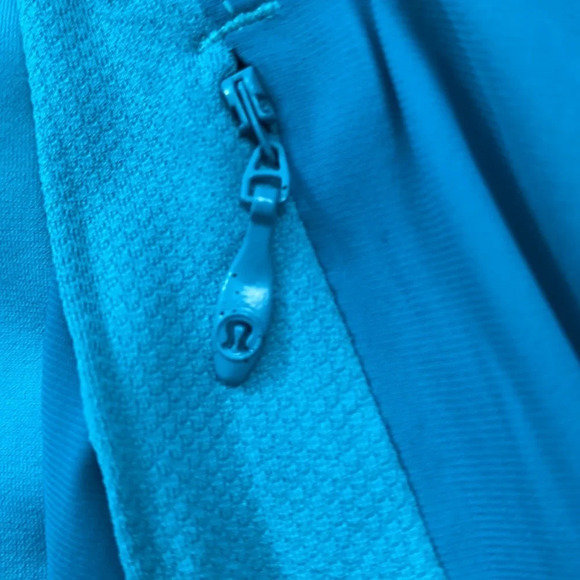 Lululemon Trail Bound 1/2 Zip Blue Tropics Top - Picture 13 of 16